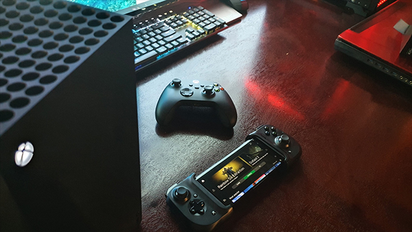 Razer Kishi for Android: One of the best mobile gaming controllers for Xbox Game Pass